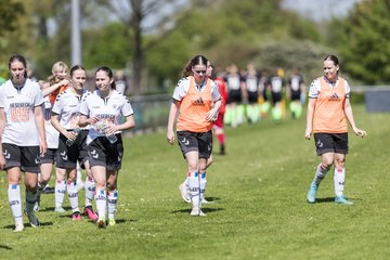 Bild 9 - wBJ SV Henstedt Ulzburg - FSG Oldendorf Itzehoe : Ergebnis: 6:3